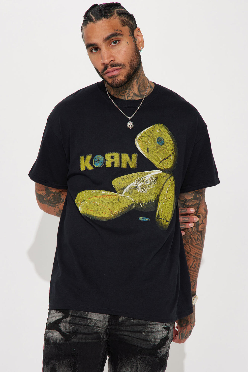 

Футболка Fashion Nova M689131, черный