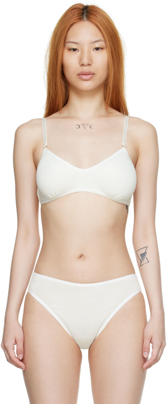

Эксклюзивный бюстгальтер из трех комплектов Off-White от SSENSE KYE Intimates