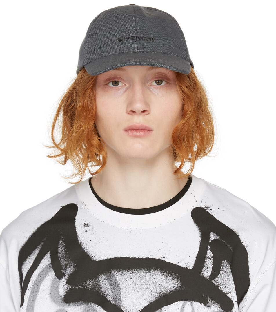

Серая изогнутая кепка Givenchy