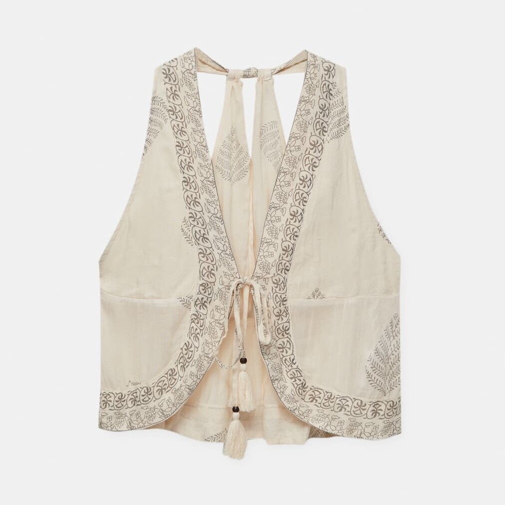 

Топ Pull&Bear Printed Waistcoat With Latticework Detail, бежевый