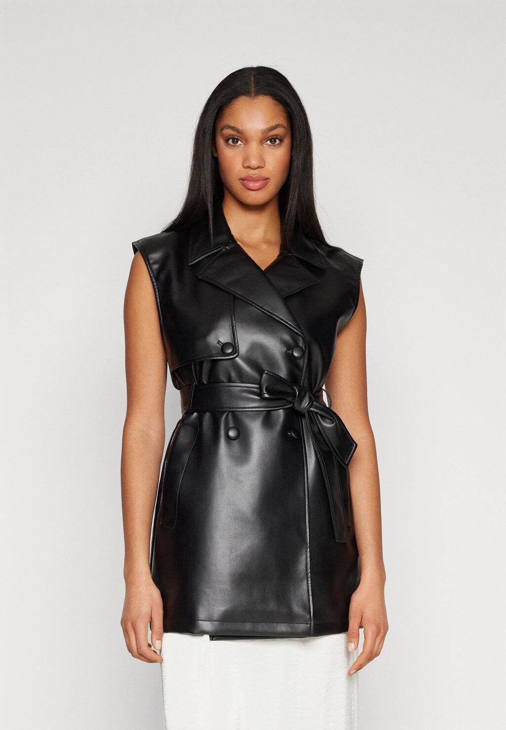 

Жилет Vilectra Coated Vest VILA, цвет black beauty