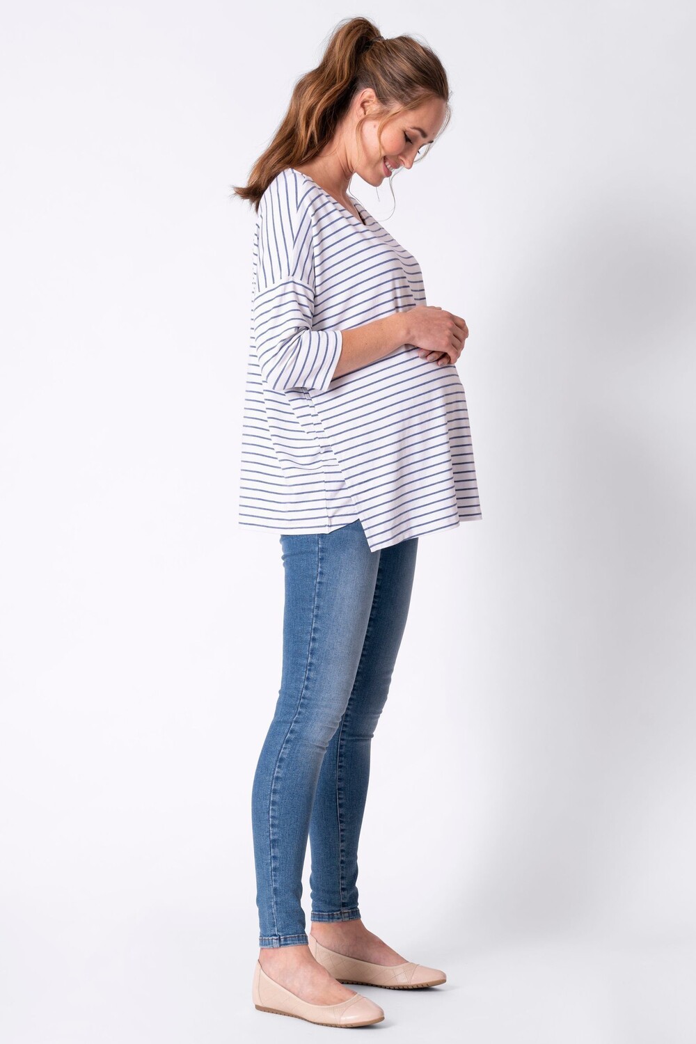

Синий топ для беременных Easy Fit с полосками Seraphine, синий
