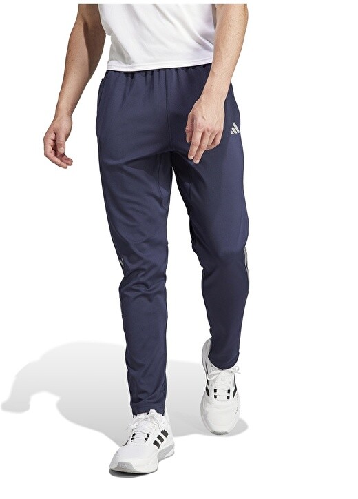 

Спортивные штаны Adidas