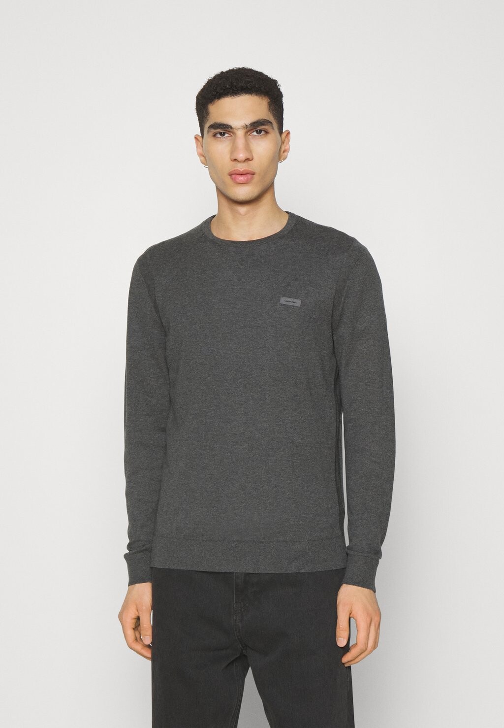 

Свитер Calvin Klein