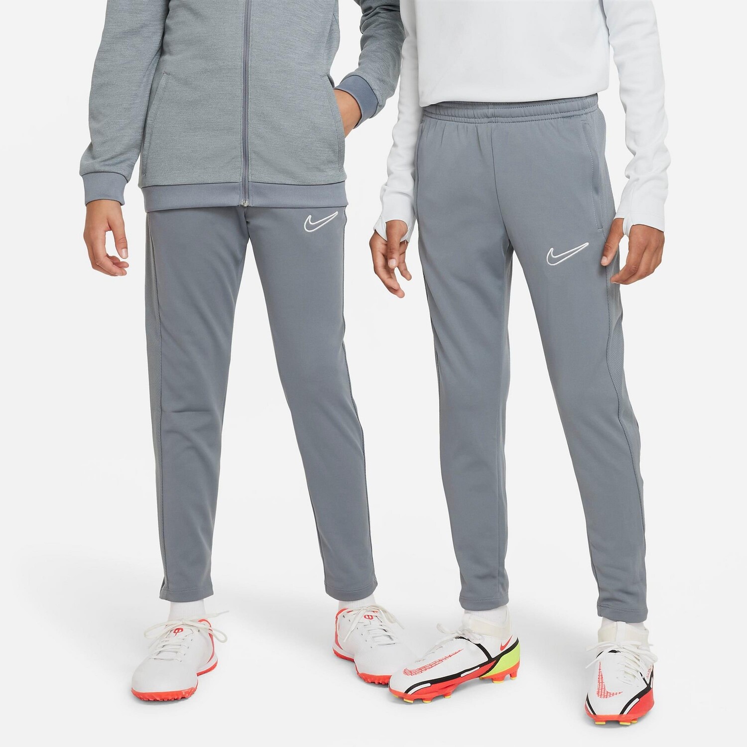 

Детские футбольные штаны Nike Dri-FIT Academy23, серый