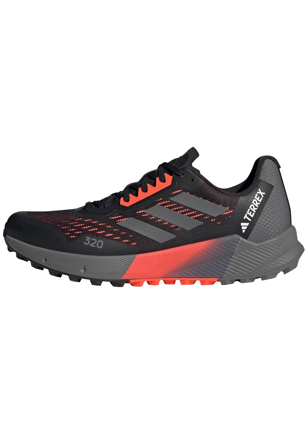 

Ботинки для походов Adidas