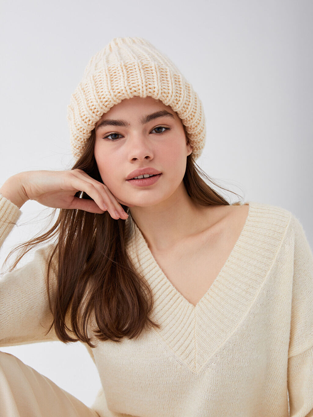 

Женский трикотажный берет с собственным рисунком LCW Accessories