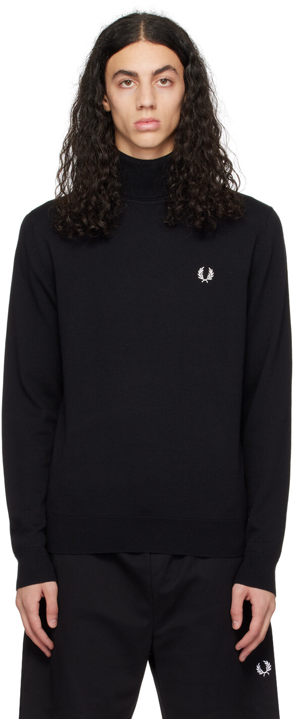 

Черная водолазка Водолазка Fred Perry