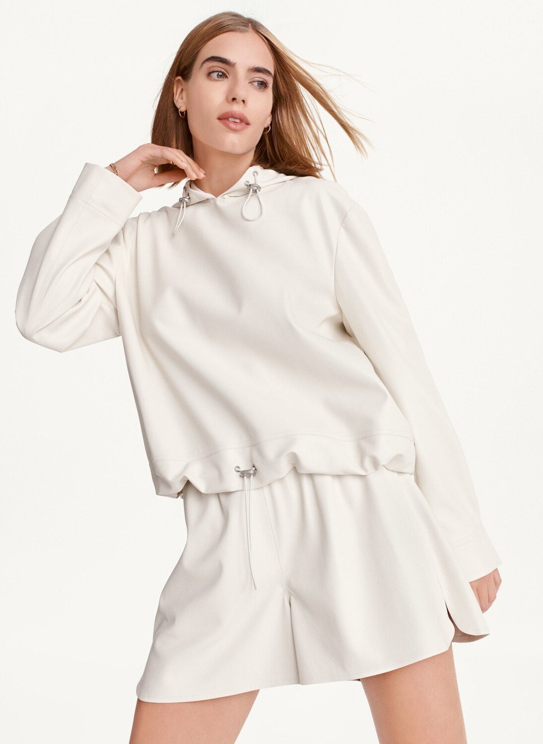 

Худи из искусственной кожи DKNY