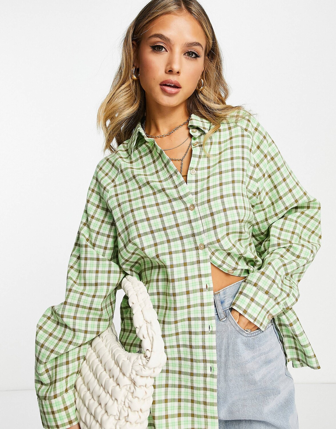 

Рубашка бойфренда с длинными рукавами в зелено-бежевую клетку ASOS DESIGN
