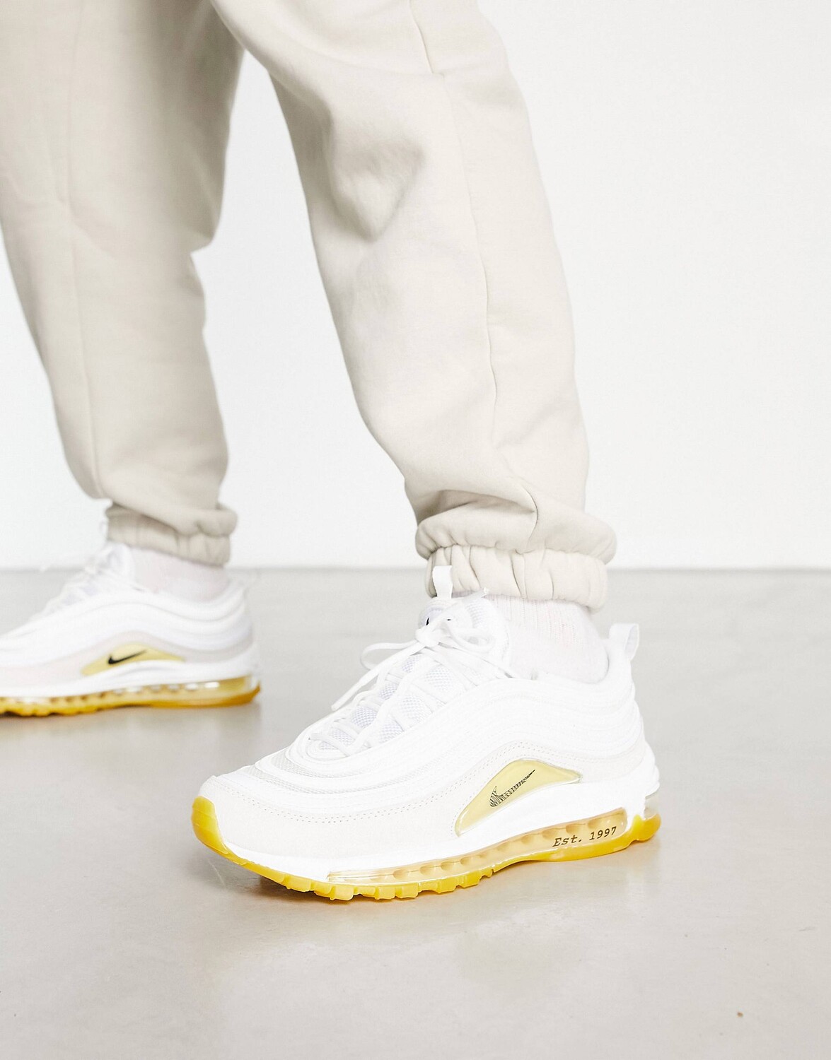 

Бело-лимонные кроссовки Nike Air Max 97