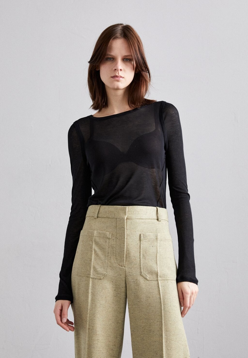 

Топ с длинными рукавами CREW NECK LONG SLEEVE Victoria Beckham, цвет black