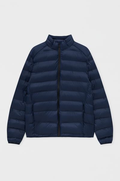 

Легкая пуховая куртка PULL&BEAR