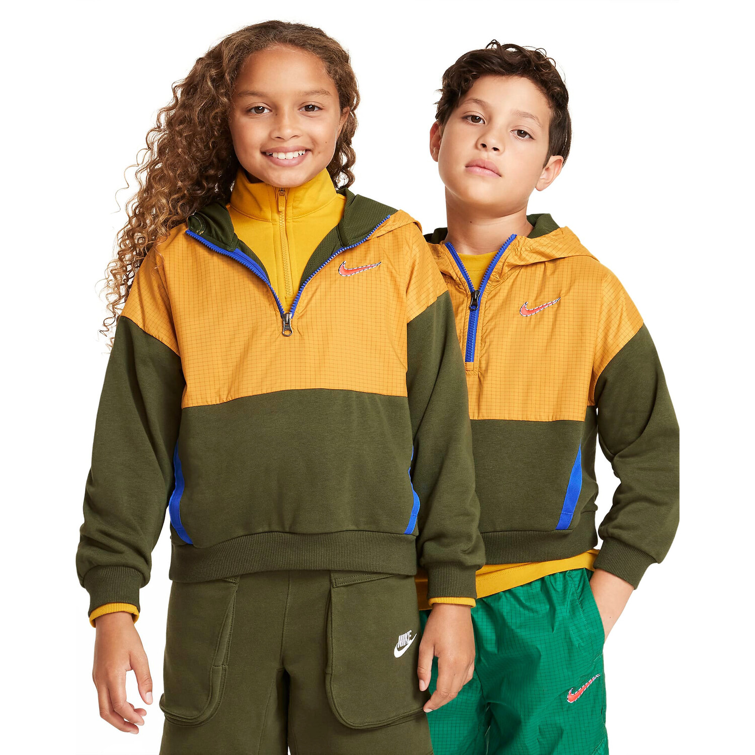 

Худи Nike Outdoor Play Big Kids' Oversized 1/2-Zip, зеленый/желтый/синий