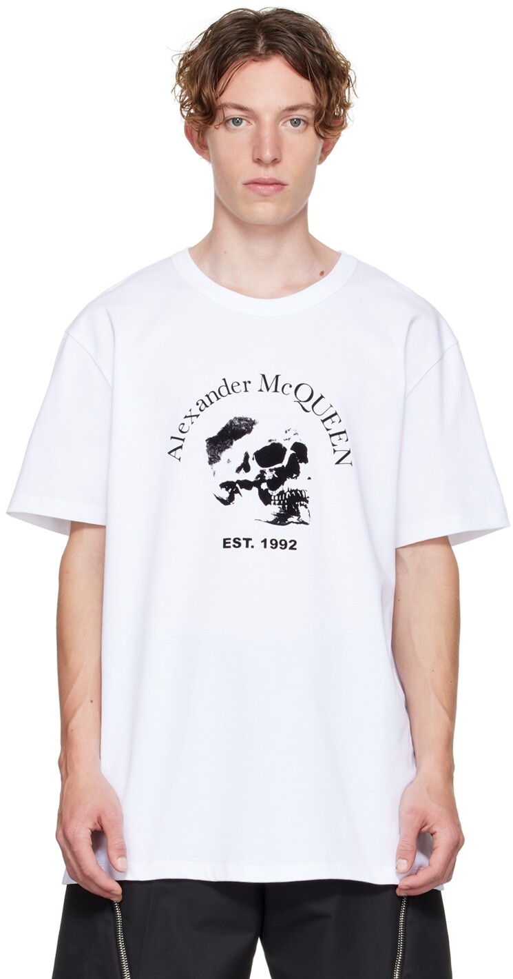 

Белая футболка с черепом Alexander McQueen