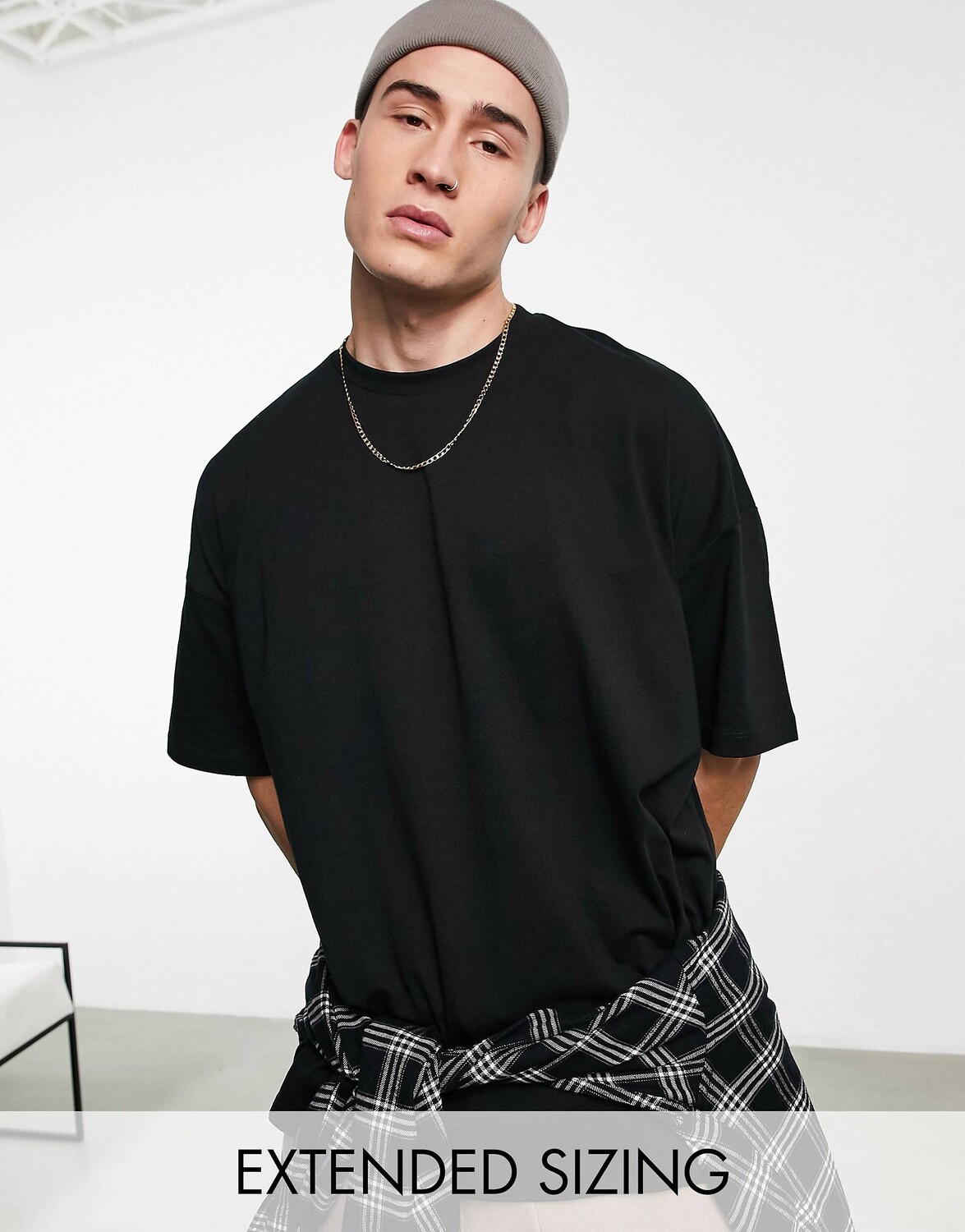 

Черная футболка оверсайз с круглым вырезом ASOS DESIGN - ЧЕРНЫЙ