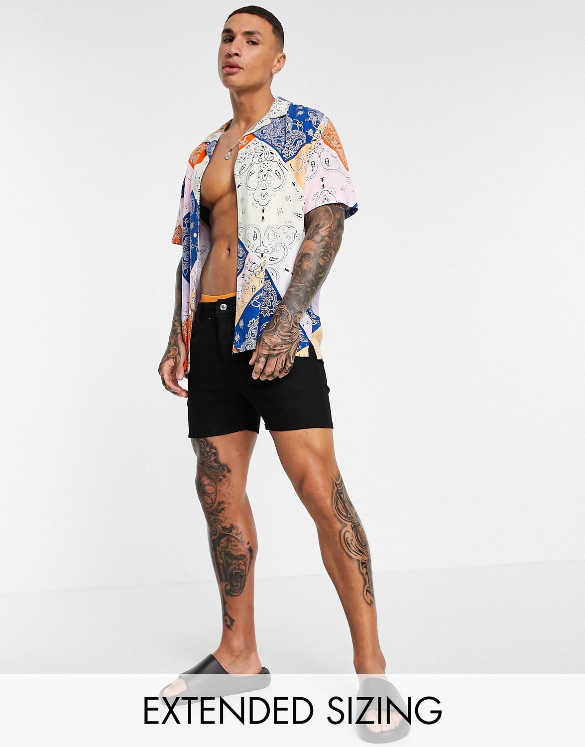 

Укороченные черные джинсовые шорты скинни ASOS DESIGN