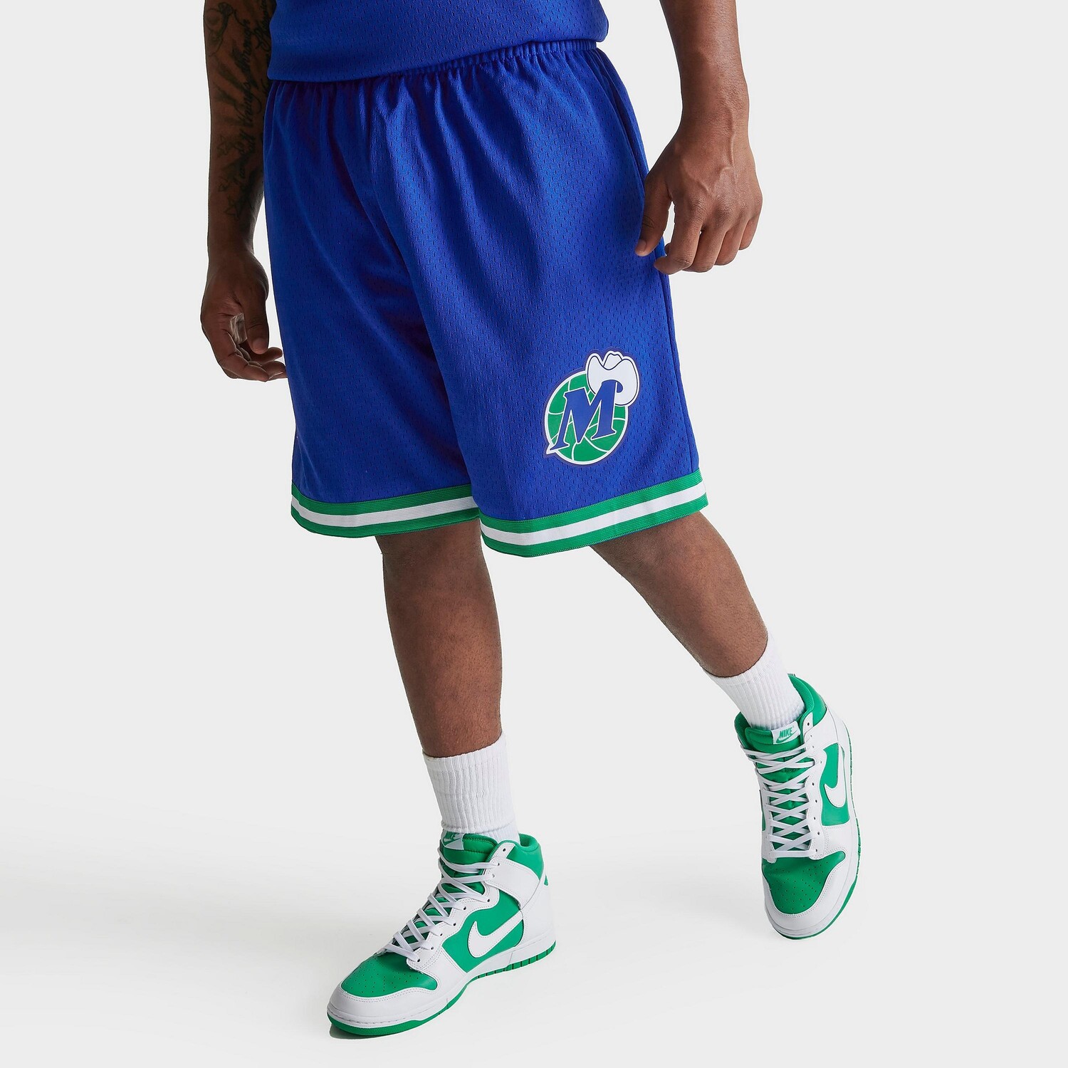 

Мужские баскетбольные шорты Mitchell & Ness Dallas Mavericks NBA 1998-99 Away Swingman, синий