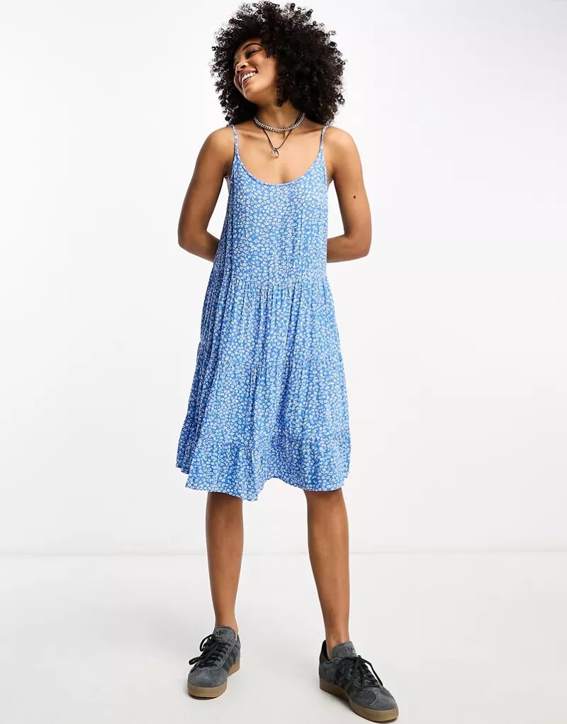 Ярусное мини-платье Only синего цвета с цветочным принтом