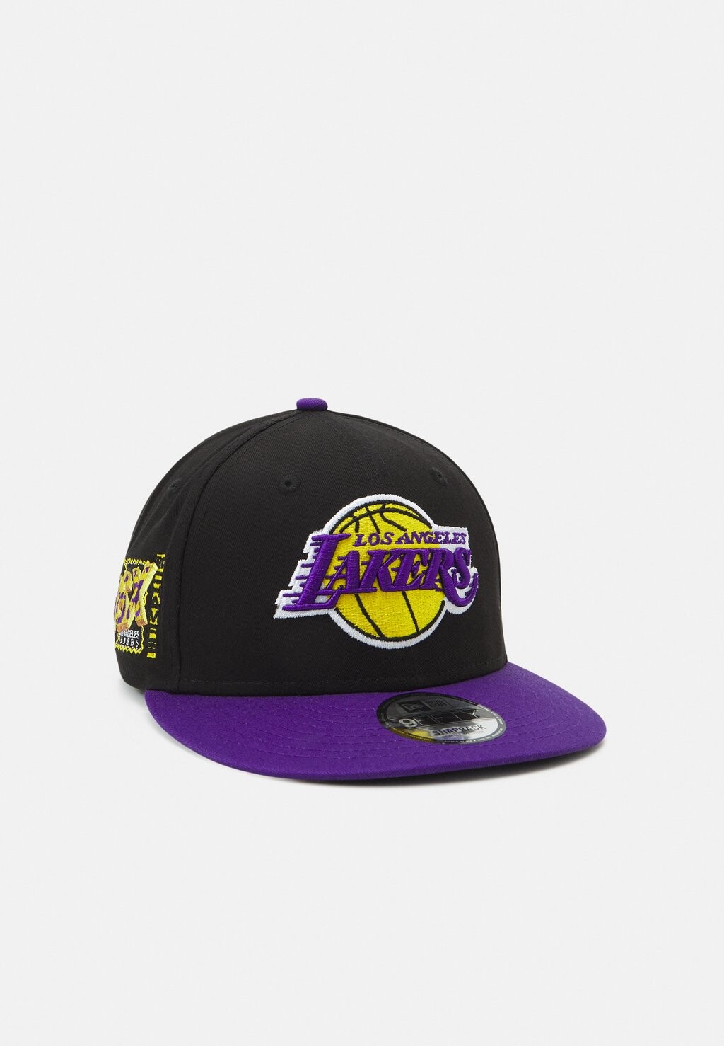 

Бейсболка New Era, черный