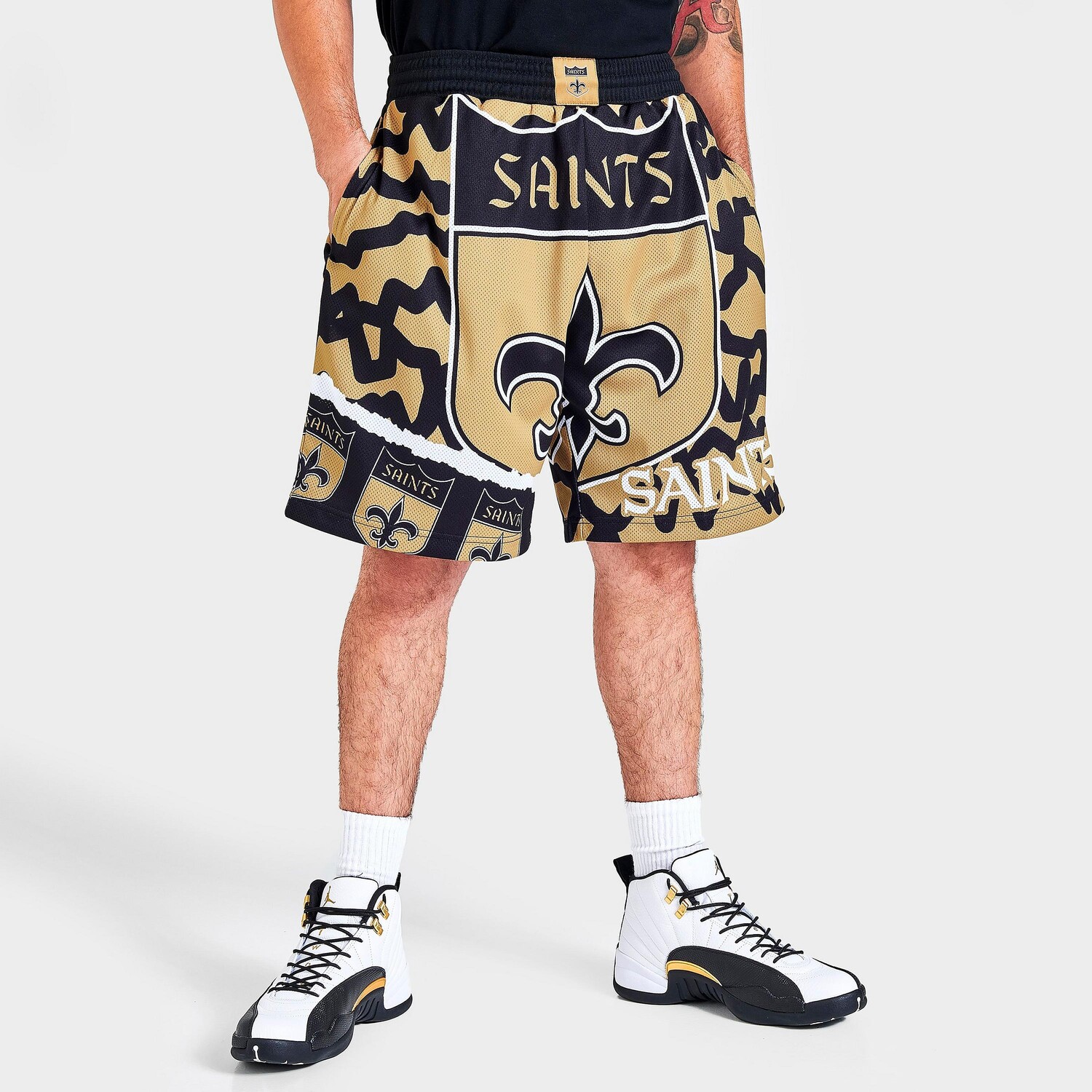 

Мужские шорты с принтом Mitchell & Ness New Orleans Saints NFL Jumbotron 2.0, желтый
