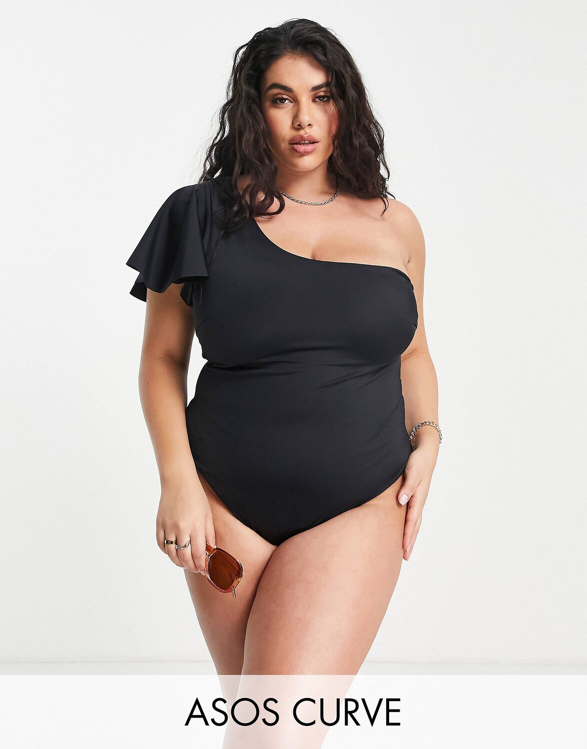 

Черный купальник ASOS DESIGN Curve с развевающимися рукавами