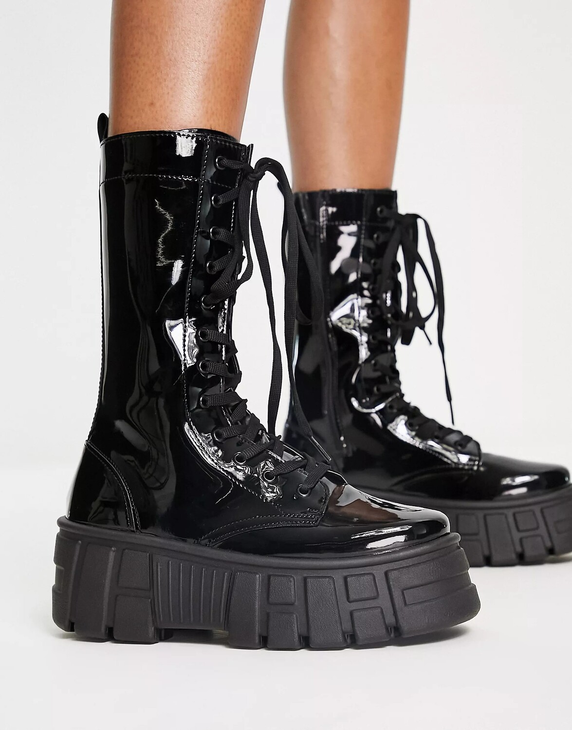 

Ботинки Asos Design Athens 3 Chunky High Lace Up, ярко-черный
