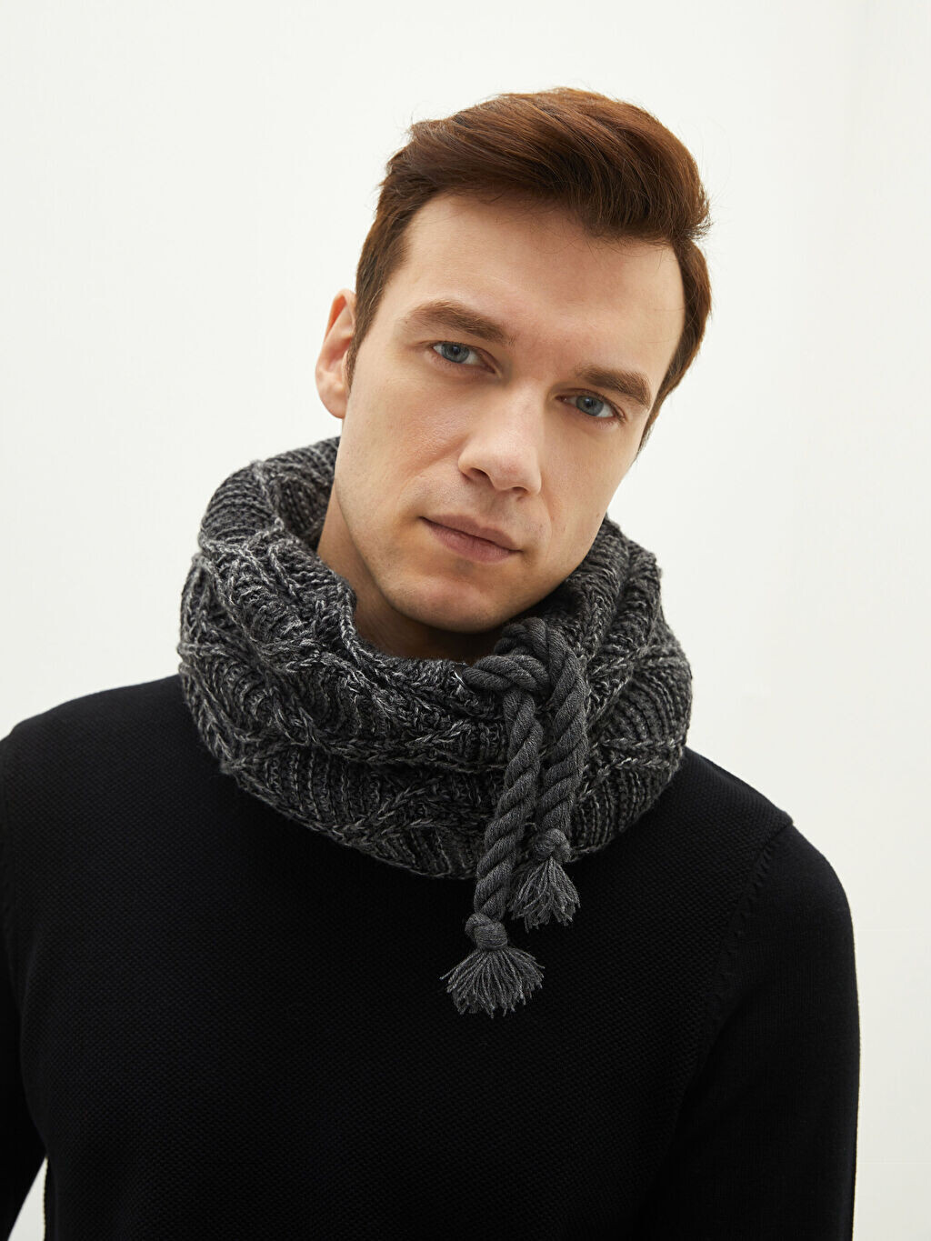 

Мужской трикотаж Воротник LCW Accessories