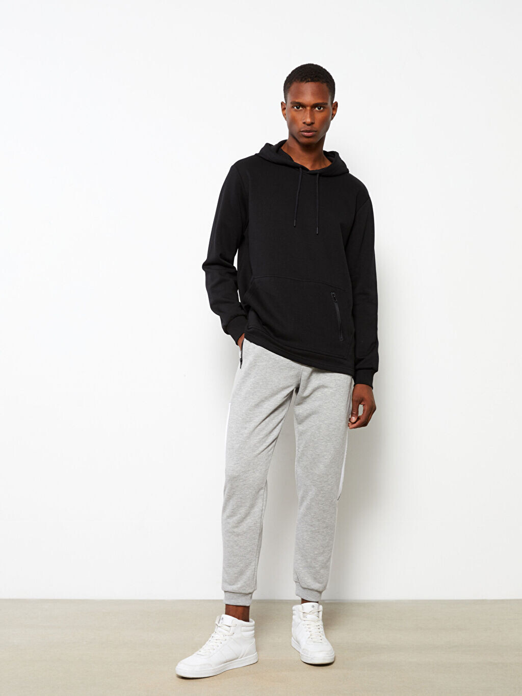 

Мужские спортивные штаны Slim Fit с принтом LCW Casual