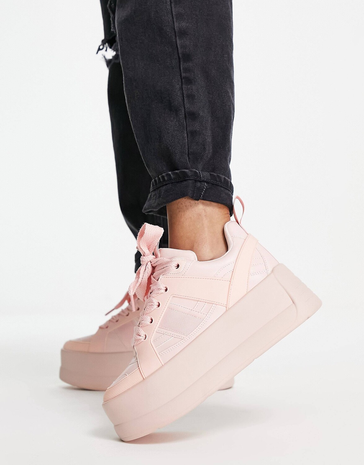 

Розовые массивные кроссовки ASOS DESIGN Discover