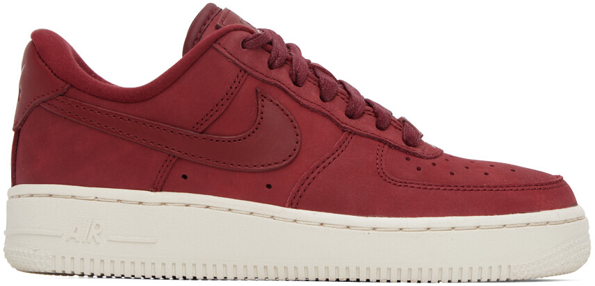 

Красные кроссовки Air Force 1 Premium Nike