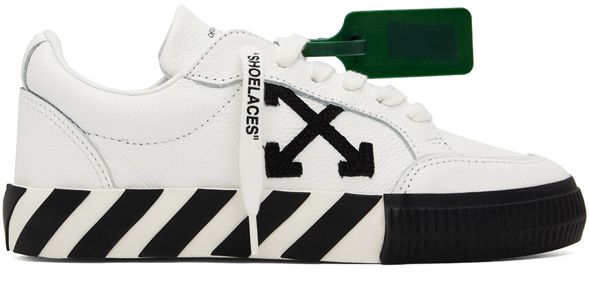 

Белые вулканизированные низкие кеды Off-White