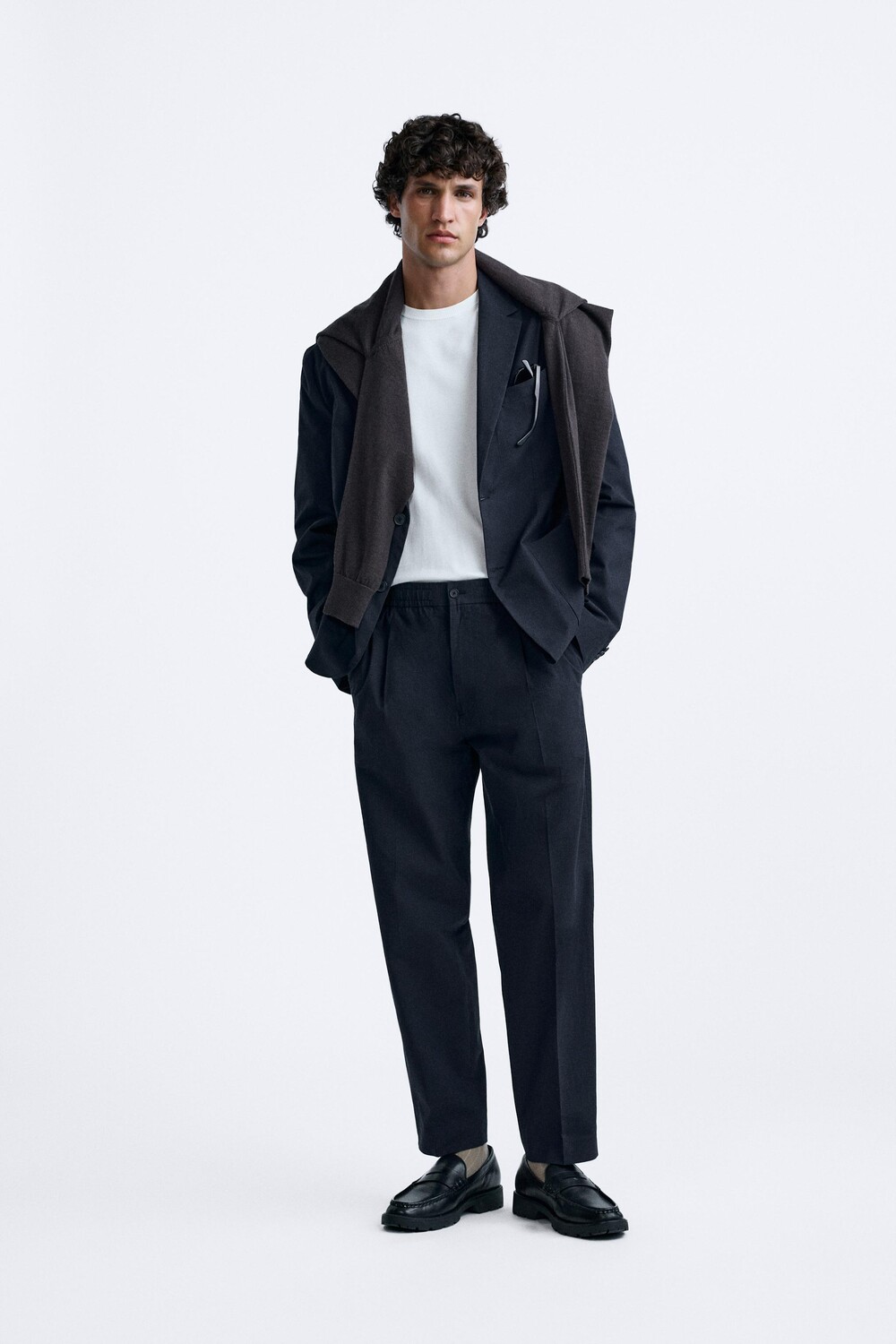 

Костюмные брюки в полоску ZARA, темно-синий