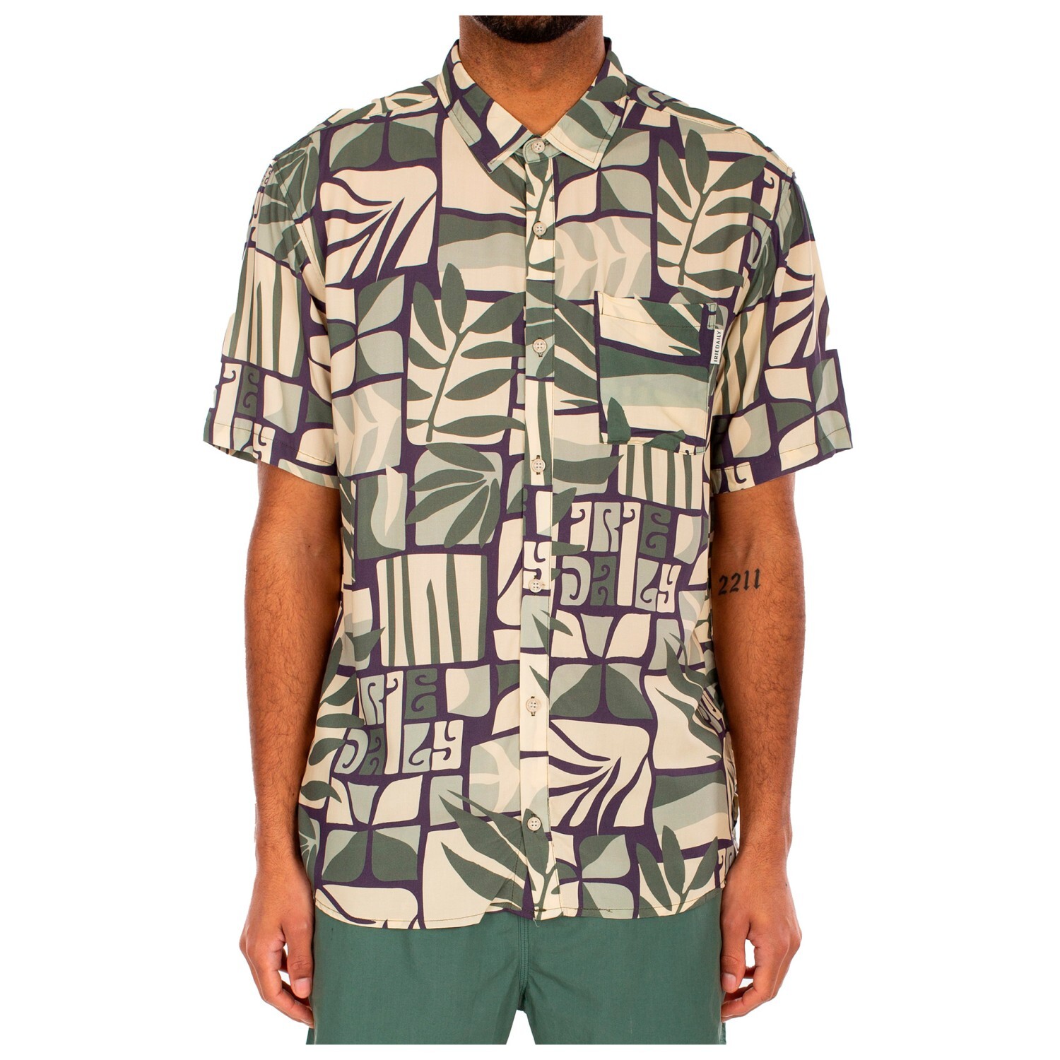 

Рубашка Iriedaily Resort S/S Shirt, цвет Jungle Green