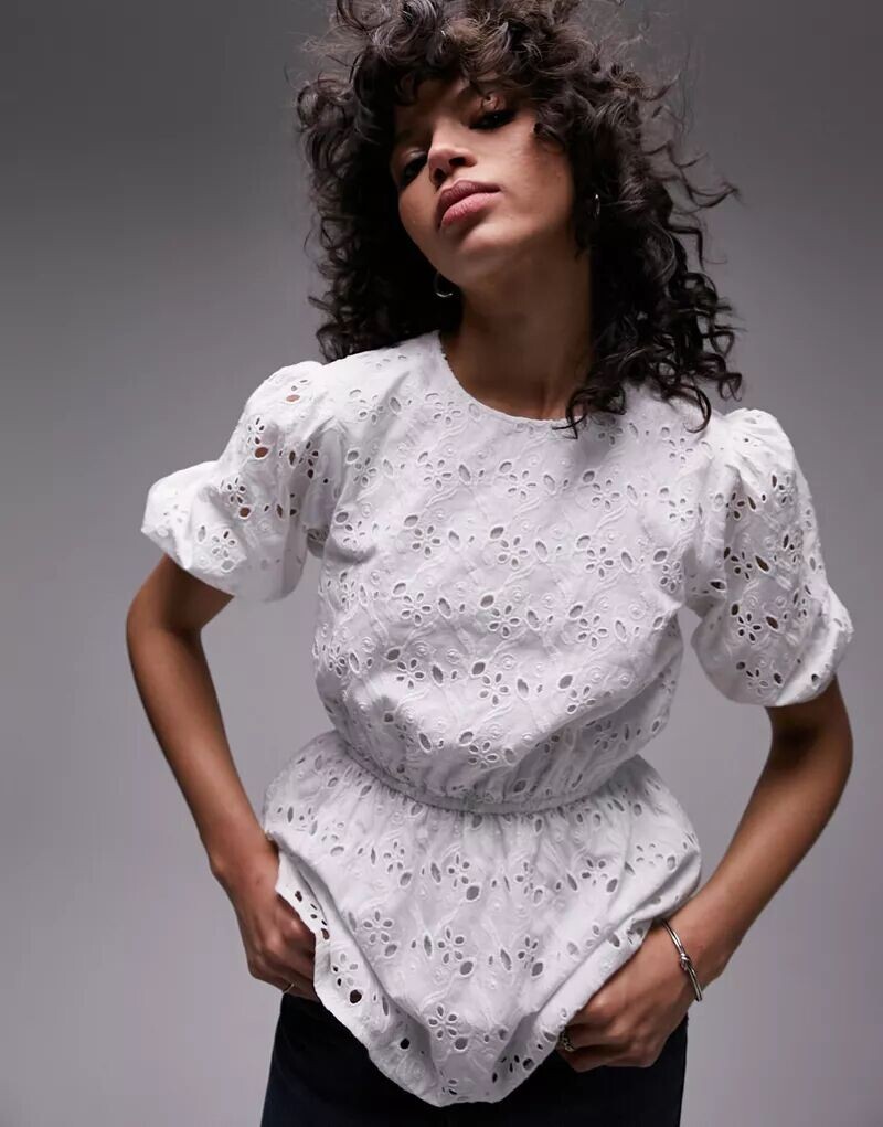 

Белый топ с открытой спиной и короткими рукавами Topshop Broderie Anglaise