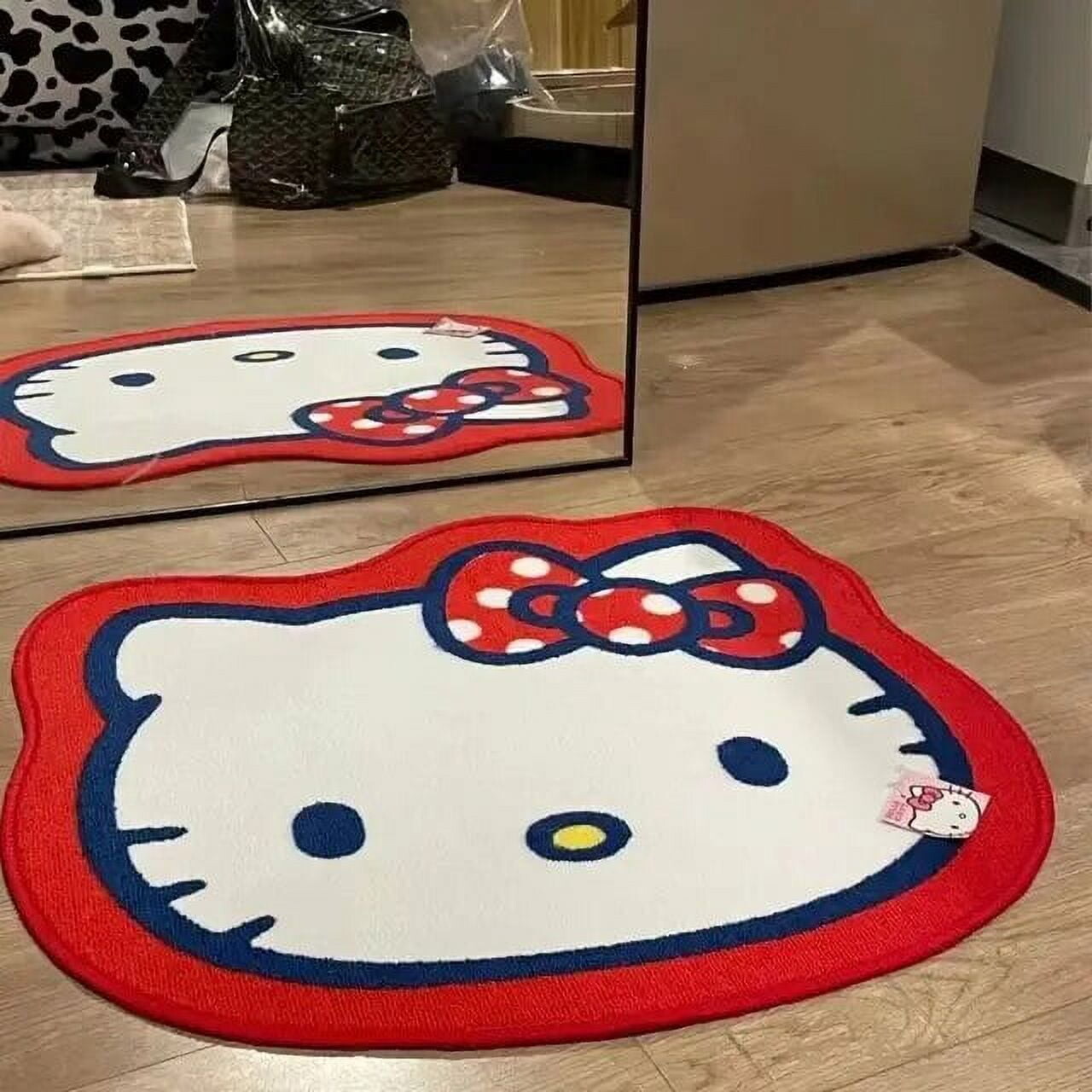 

Коврик напольный Sanrio Hello Kitty Yening, белый / красный