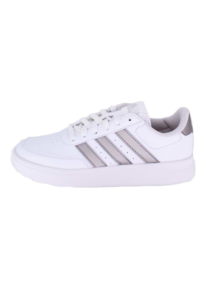 

Кроссовки на шнуровке adidas, белый