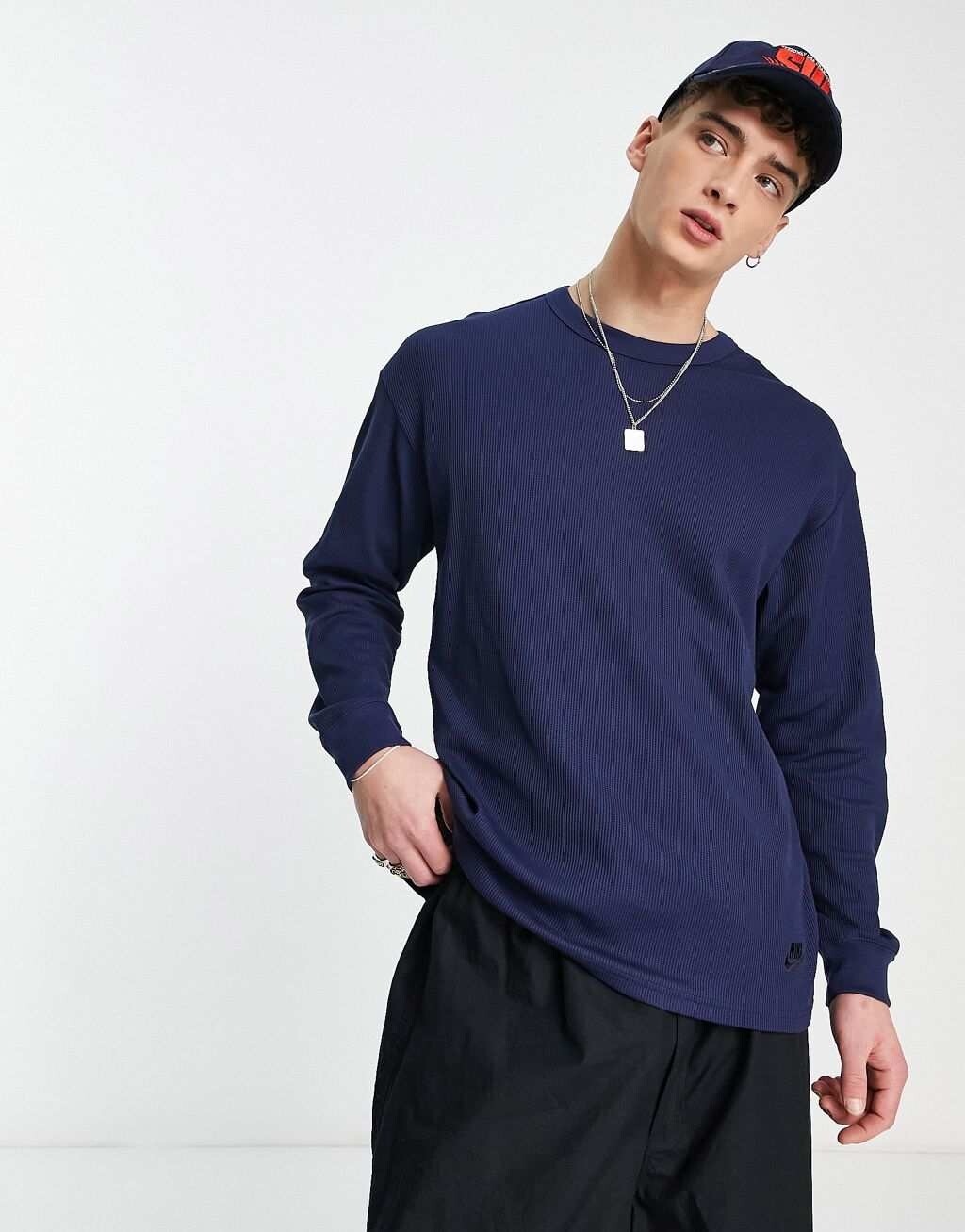 

Темно-синяя футболка с длинными рукавами Nike Sport Utility, Синий