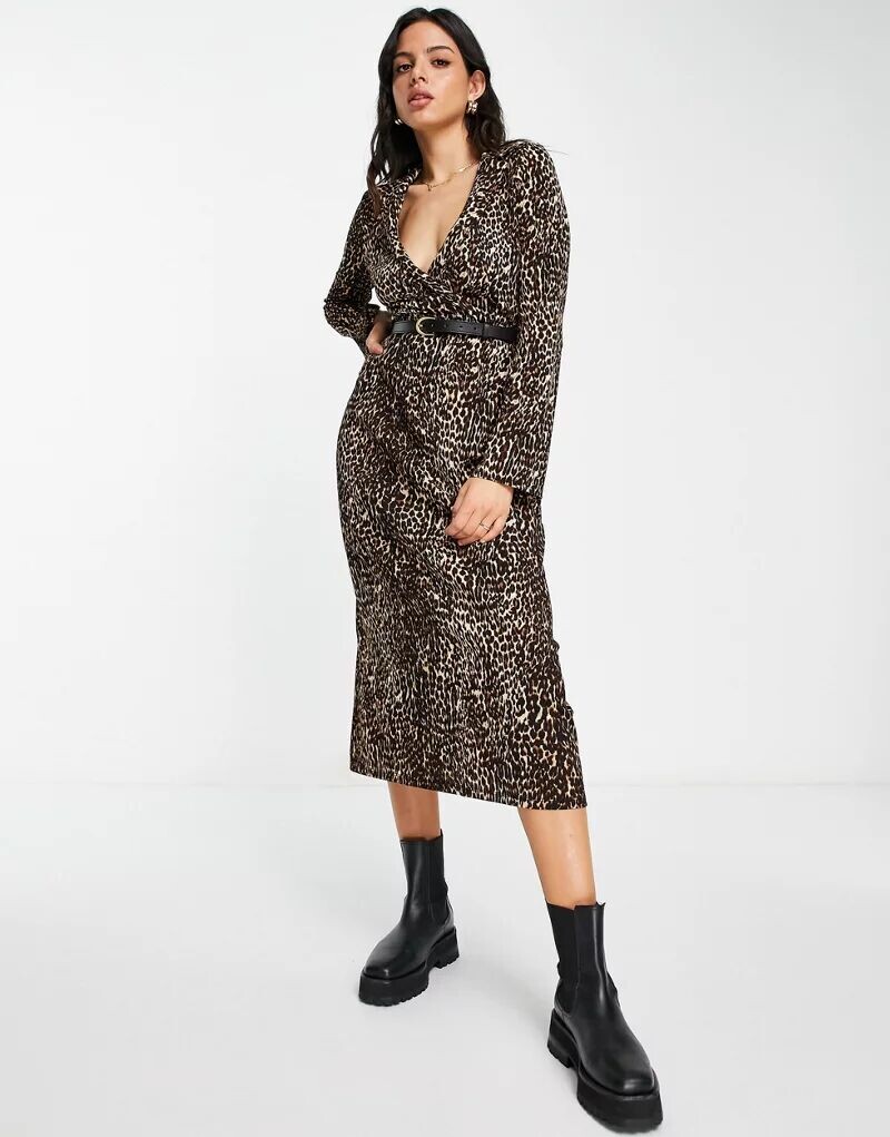 

Платье миди с запахом и поясом ASOS