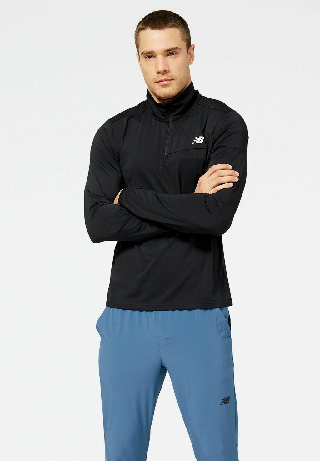 цена Футболка с длинным рукавом ACCELERATE HALF ZIP New Balance, черная