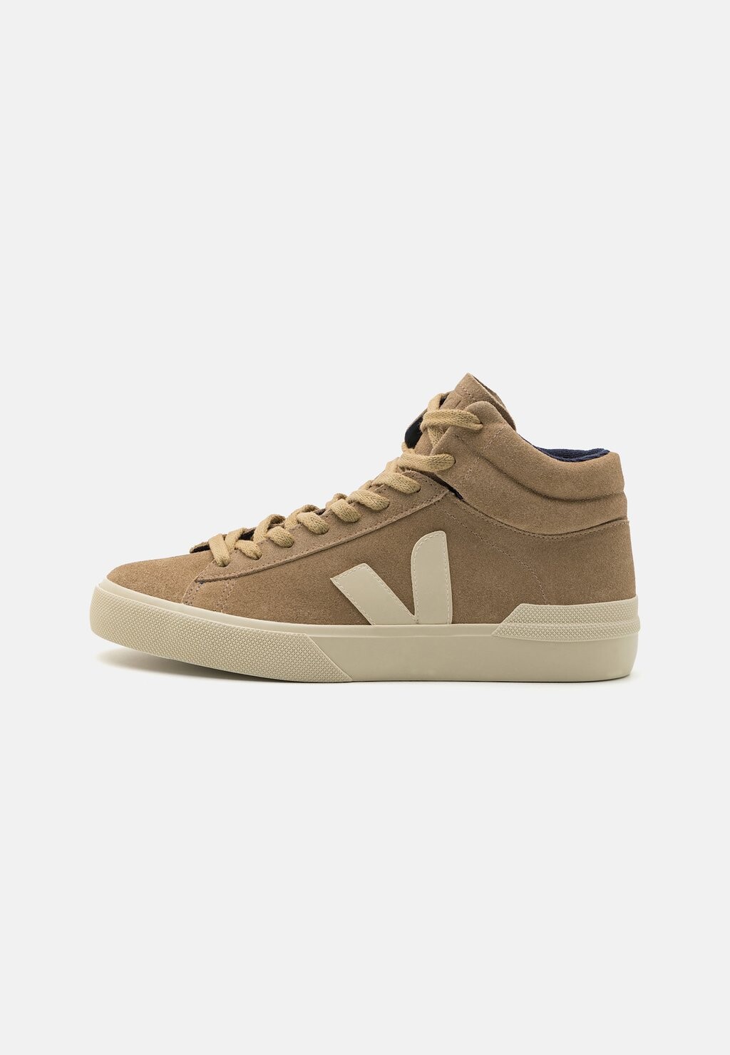 

Высокие кроссовки Veja