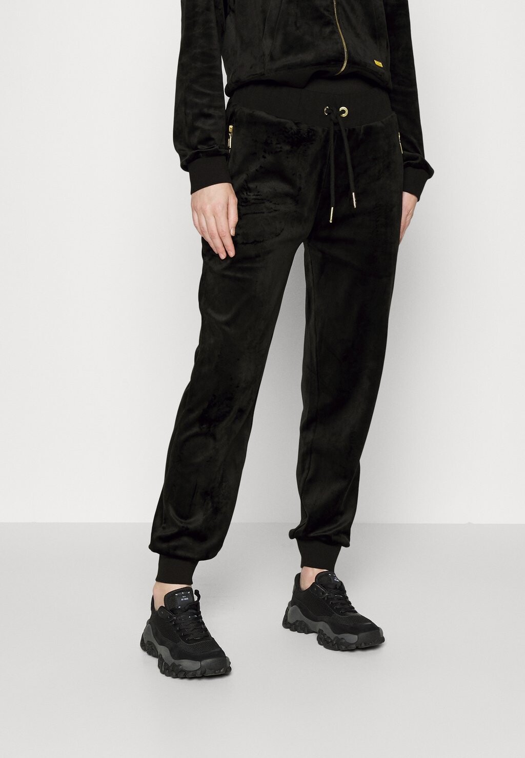 

Спортивные брюки Barbour, черный