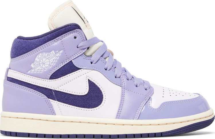 

Кроссовки Wmns Air Jordan 1 Mid SE 'Sky J Purple', фиолетовый