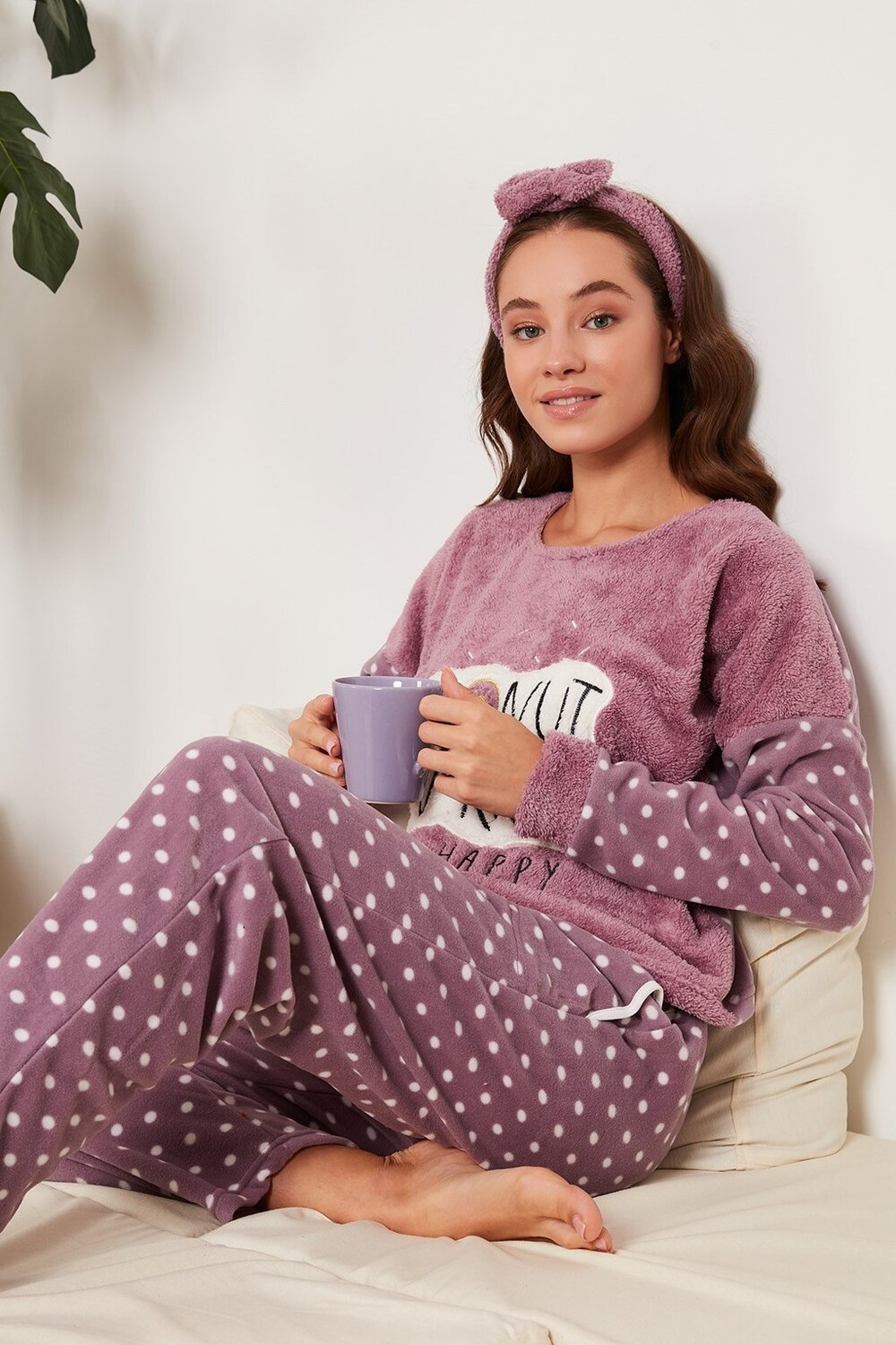 

Пижамный комплект SET LELA, сиреневый