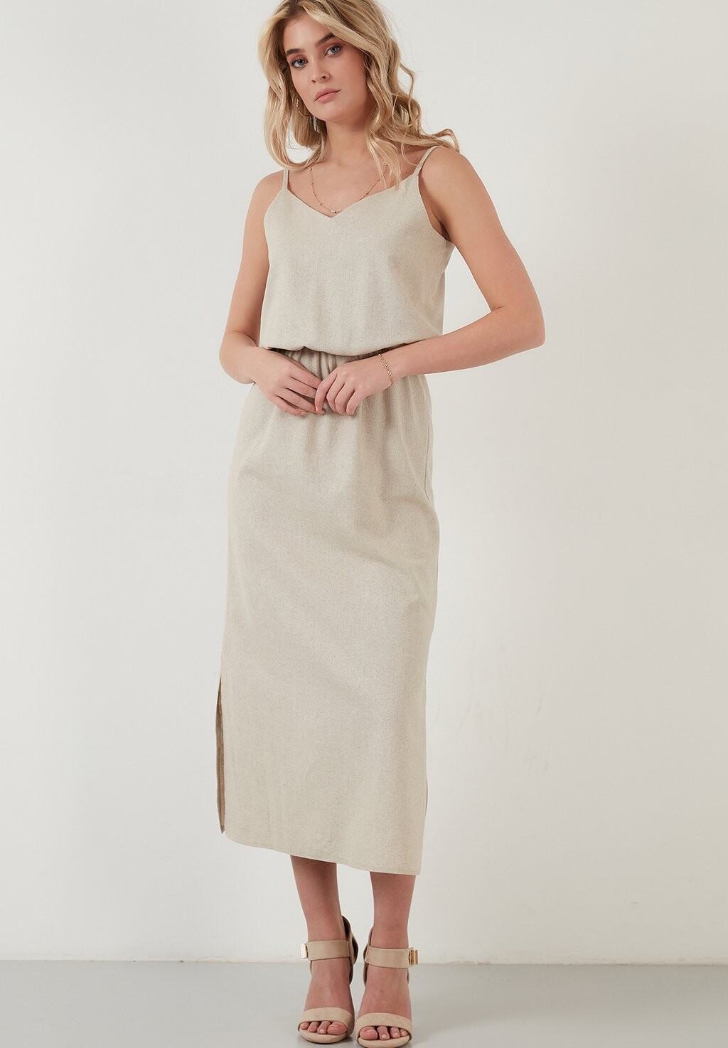 

Летнее платье LELA, бежевый