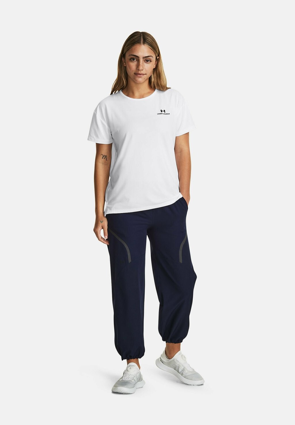

Футболка базовая RUSH ENERGY Under Armour, белый