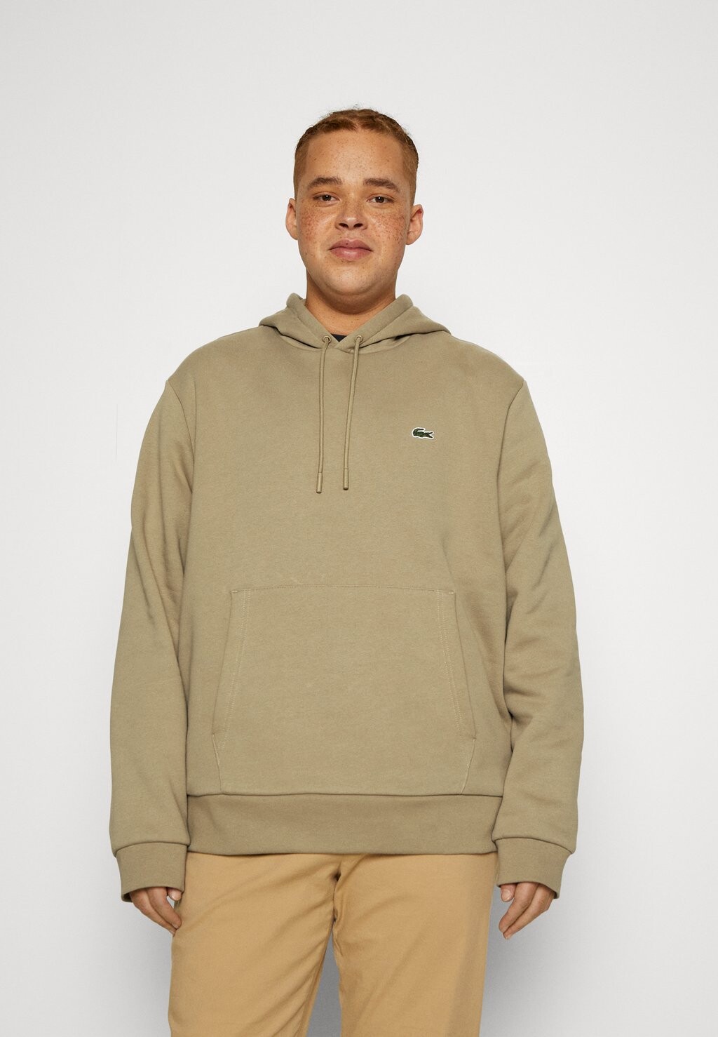 

Толстовка Lacoste