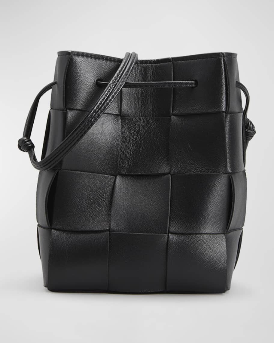 

Кожаная сумка-мешок Cassette Intrecciato Bottega Veneta