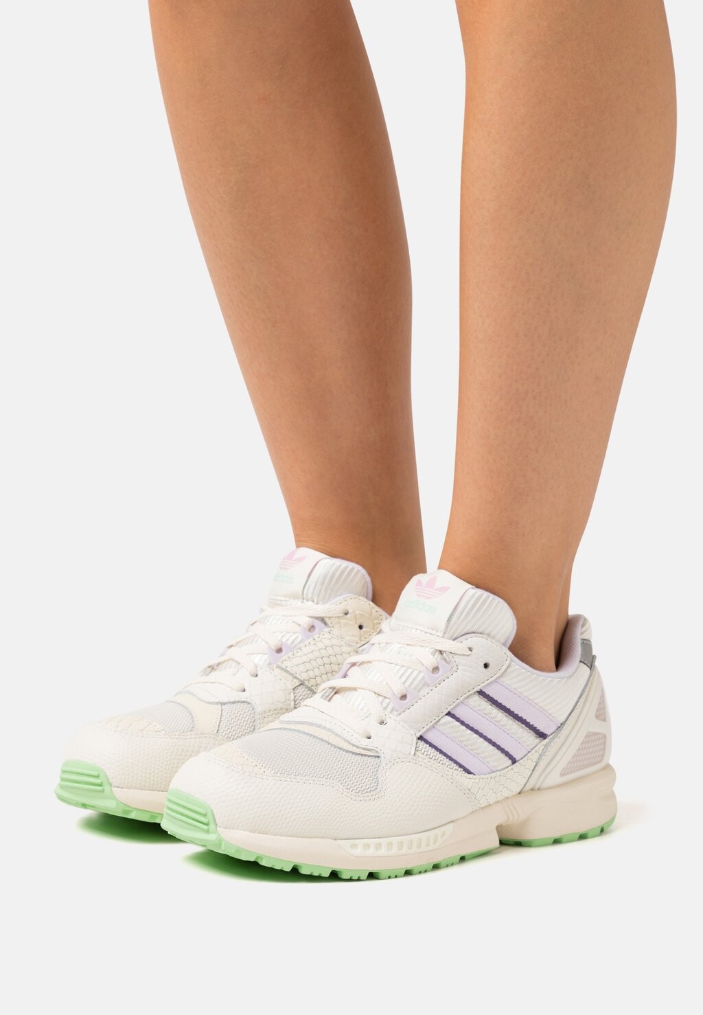 

Кроссовки adidas Originals Zx 9020, облачно-белый / кремово-белый