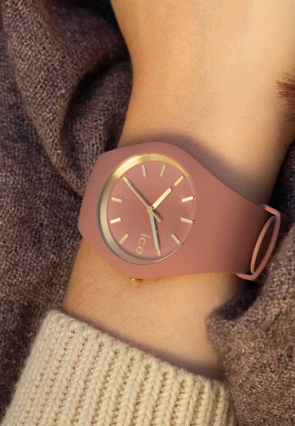 

Часы Glam Brushed Ice-Watch, цвет fall rose